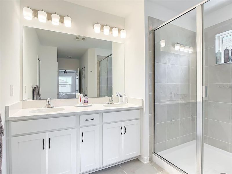 Furnished interior view inside a new home in , Port Charlotte (Image 15).