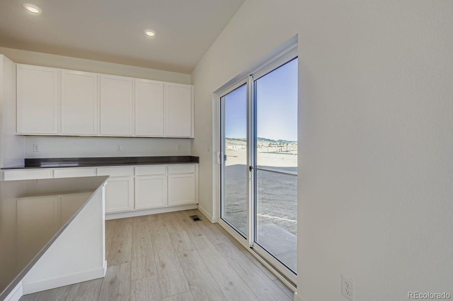 Image 15 of a home in Riano Ridge. Image 15 of a home in Riano Ridge.