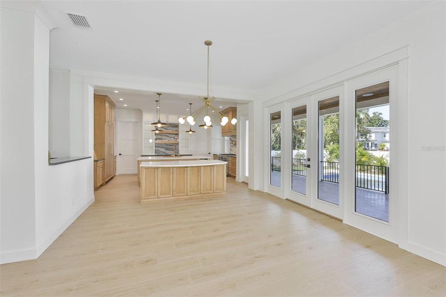 Spacious, unfurnished interior of a new home in , Tampa (Image 85).