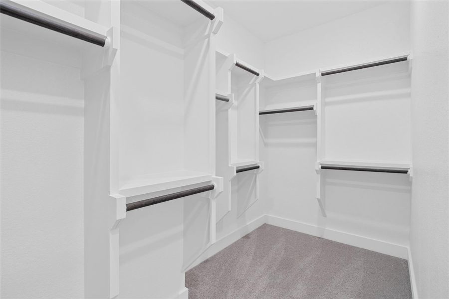 Spacious, unfurnished interior of a new home in Madeley Creek, Conroe (Image 38). Spacious, unfurnished interior of a new home in Madeley Creek, Conroe (Image 38).