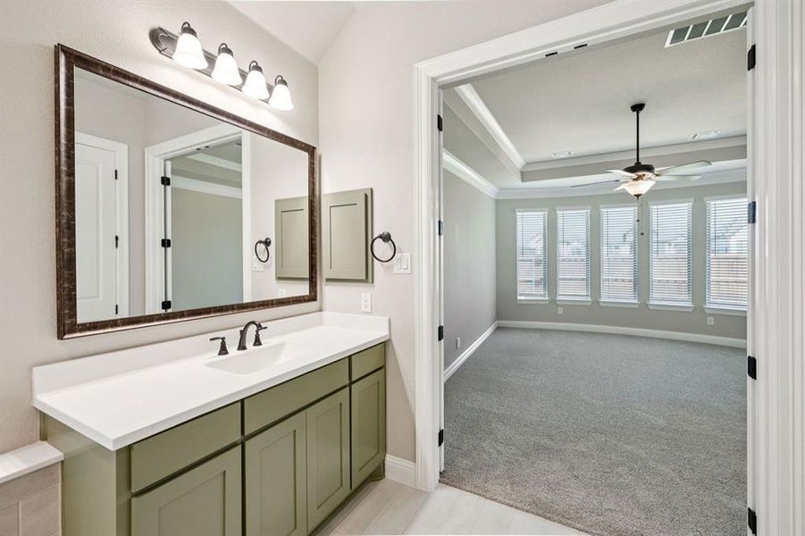 16-1009Goldenrod_016 (2)