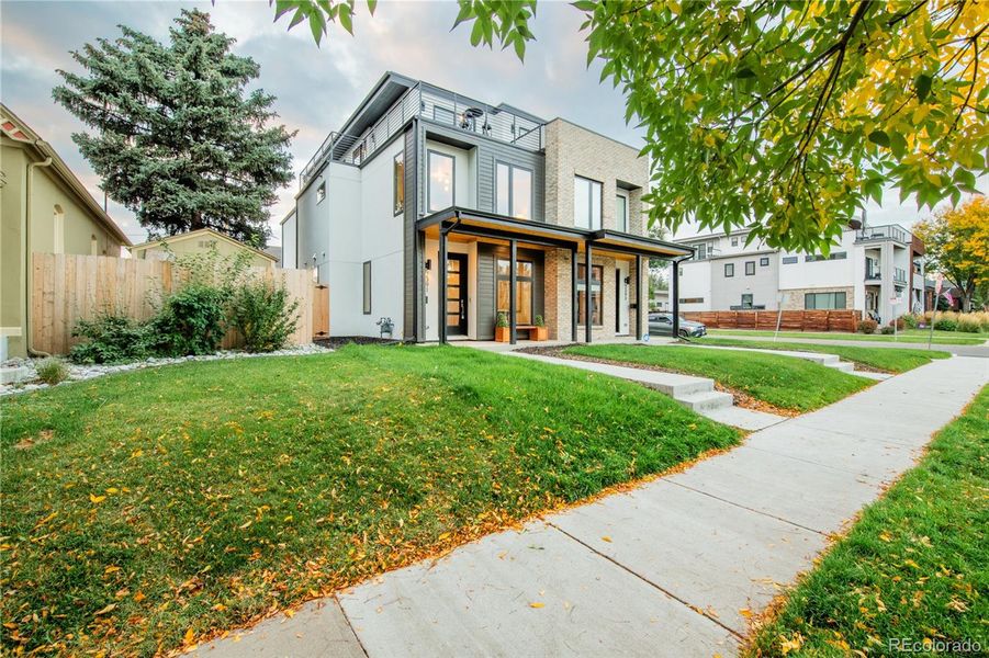 Image 33 of a home in .