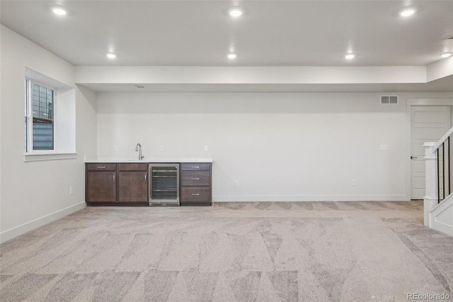 Spacious, unfurnished interior of a new home in , Fort Collins (Image 46).