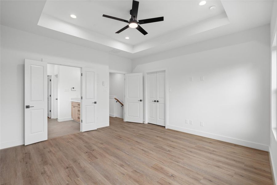 Spacious, unfurnished interior of a new home in , Houston (Image 22).