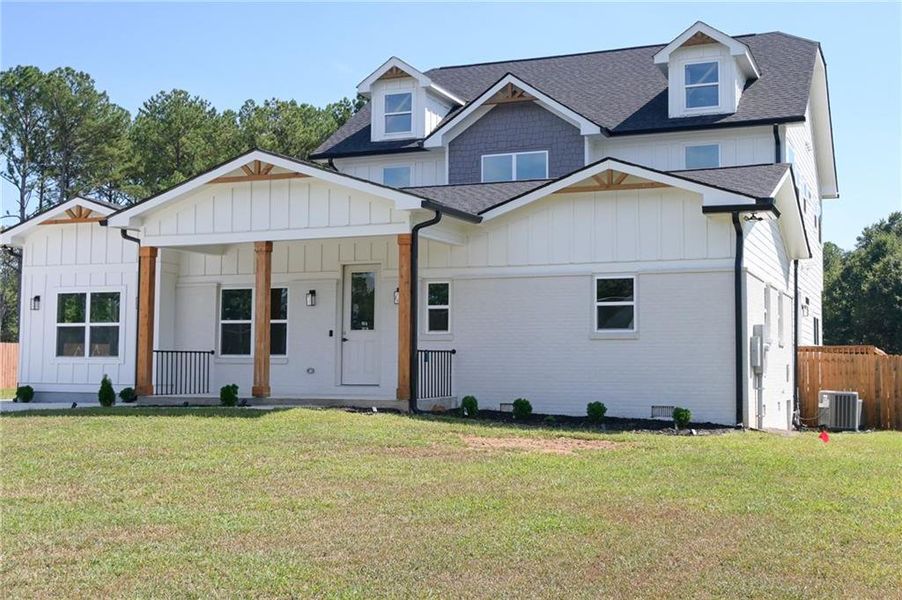Image 82 of a home in .