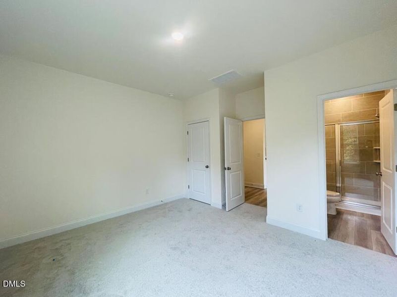 Screenshot 2025-11-03 122021