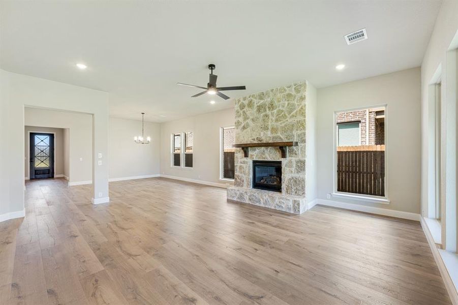 Image 34 of a home in Hampton Park. Image 34 of a home in Hampton Park.