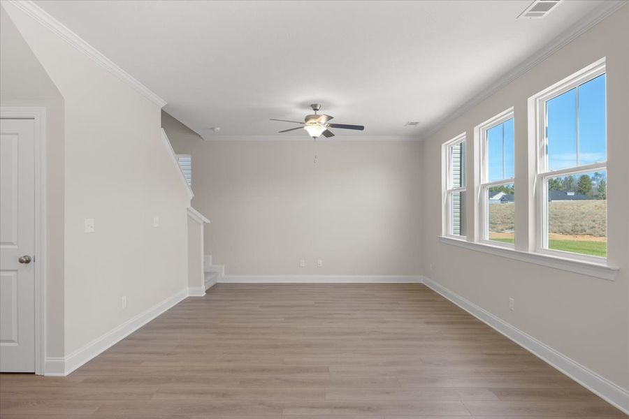 Spacious, unfurnished interior of a new home in Windsor, North Augusta (Image 14).