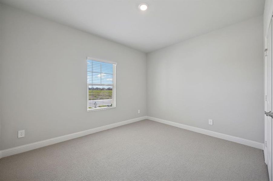 Spacious, unfurnished interior of a new home in Windmore, Princeton (Image 26).