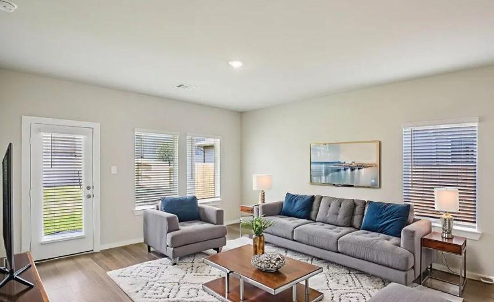 Photo is not of the actual home, but is an inspirational photo of builder’s model home and may depict options, furnishings, and/or decorator features that are not included Photo is not of the actual home, but is an inspirational photo of builder’s model home and may depict options, furnishings, and/or decorator features that are not included