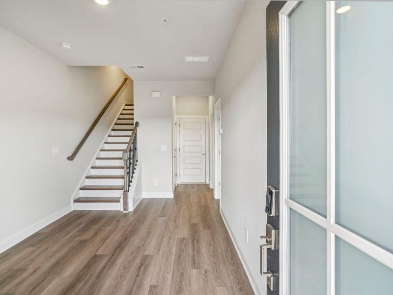 The Leighton floorplan with the Upscale Rustic Linen interior package.