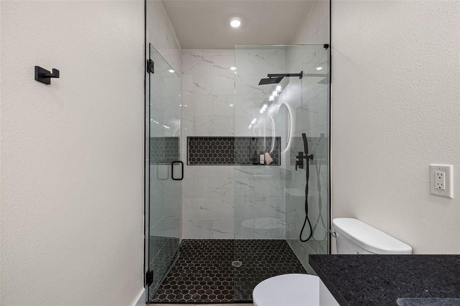 Furnished interior view inside a new home in , Granbury (Image 10).