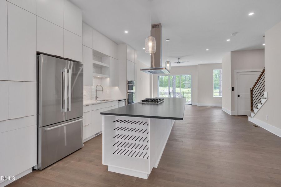 078-Terraces April -78 078-Terraces April -78