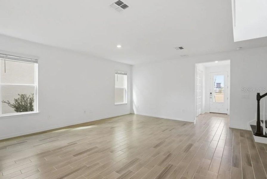Spacious, unfurnished interior of a new home in Harvest at Ovation, Winter Garden (Image 10). Spacious, unfurnished interior of a new home in Harvest at Ovation, Winter Garden (Image 10).
