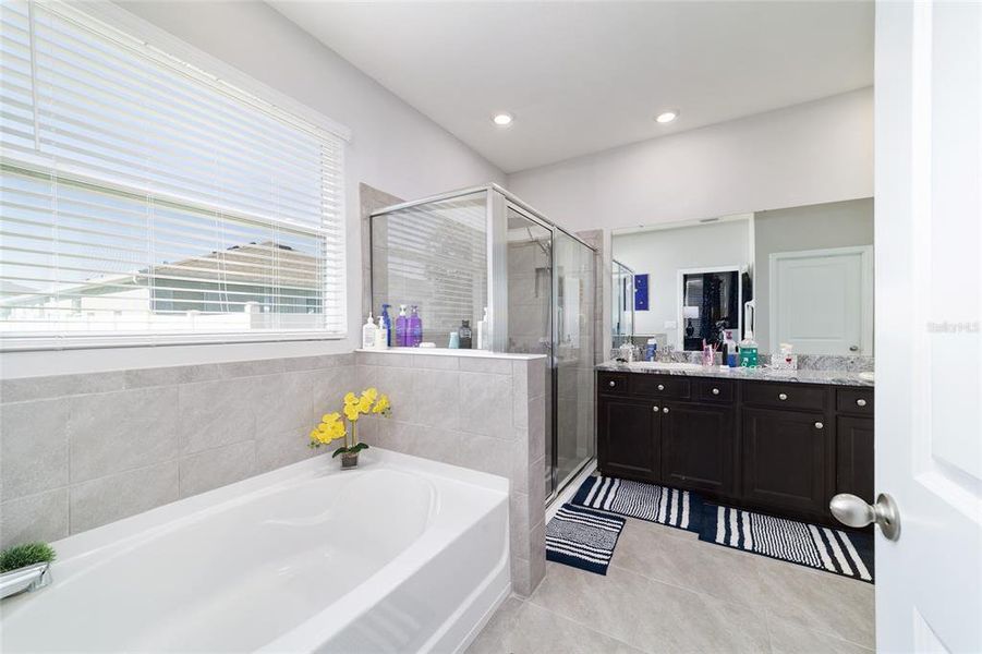 Furnished interior view inside a new home in Brookhaven, Ocala (Image 74).