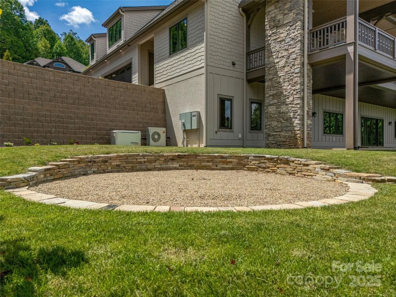 Fire Pit area equipped with natural gas line Fire Pit area equipped with natural gas line