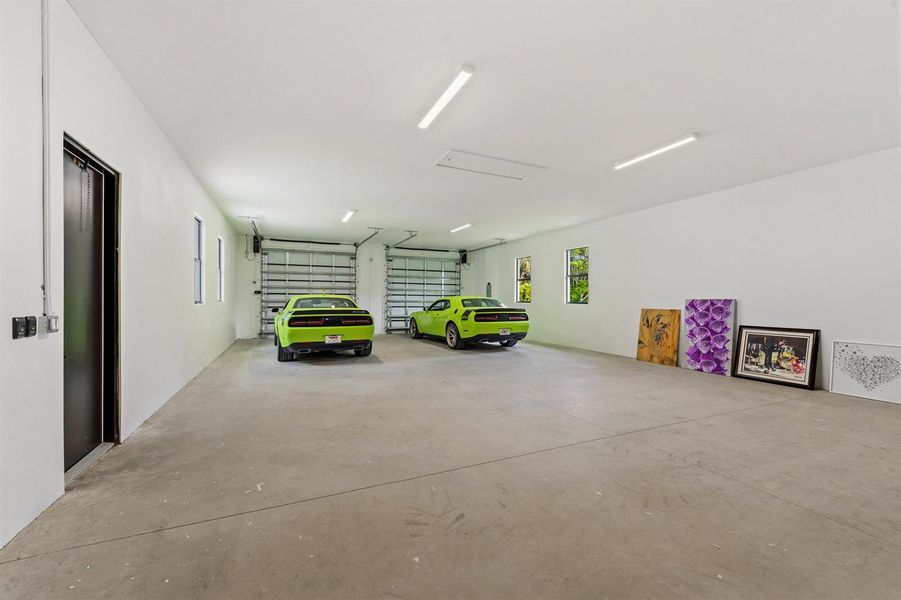 Garage Garage