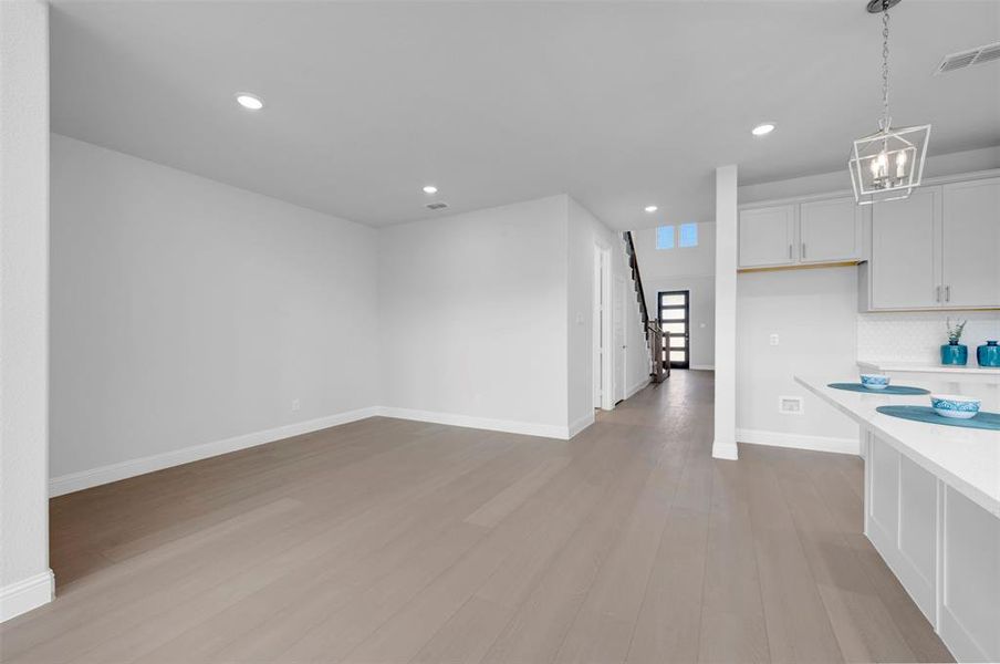 Spacious, unfurnished interior of a new home in Aster Park, McKinney (Image 20).