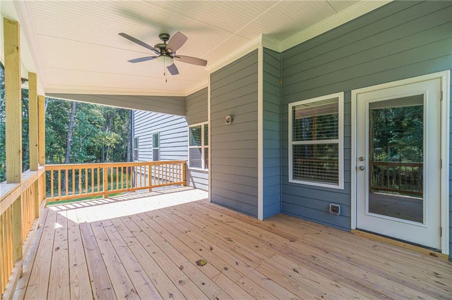 Exterior details and patio area of a home in , Loganville (Image 4).
