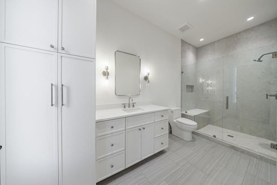 Furnished interior view inside a new home in , Atlanta (Image 62). Furnished interior view inside a new home in , Atlanta (Image 62).