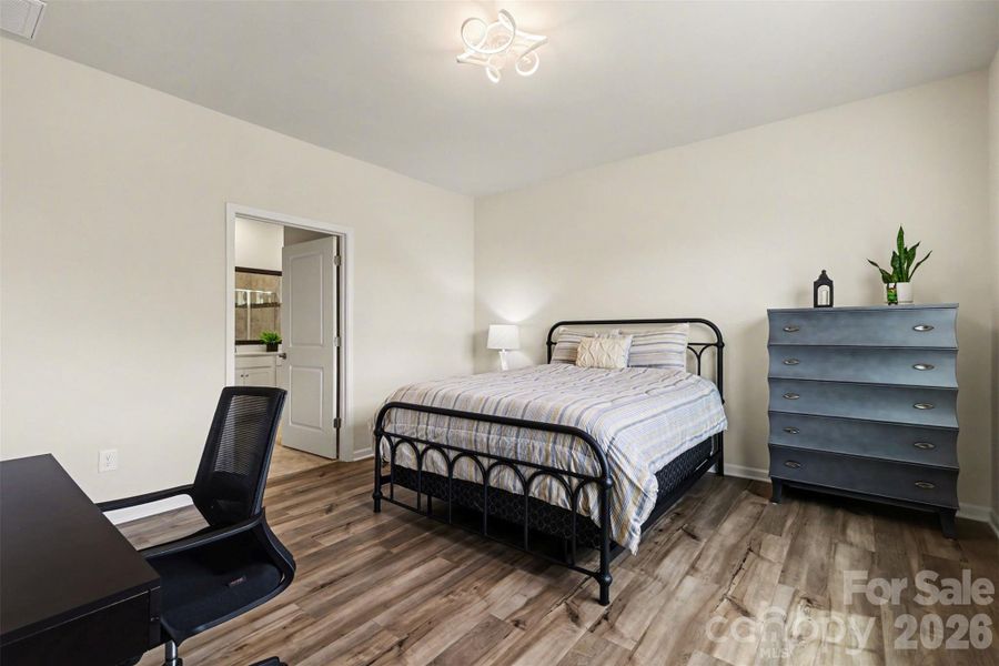 Furnished interior view inside a new home in Elizabeth, Fort Mill (Image 13). Furnished interior view inside a new home in Elizabeth, Fort Mill (Image 13).