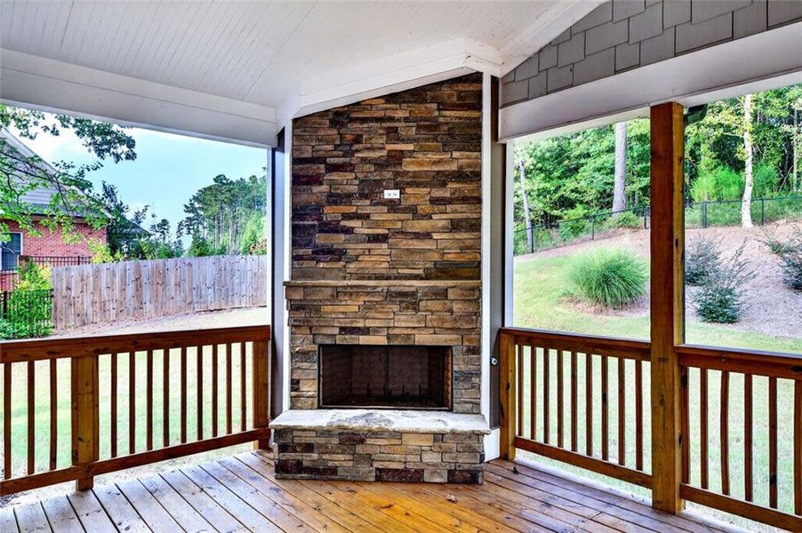 Exterior details and patio area of a home in , Bishop (Image 43).