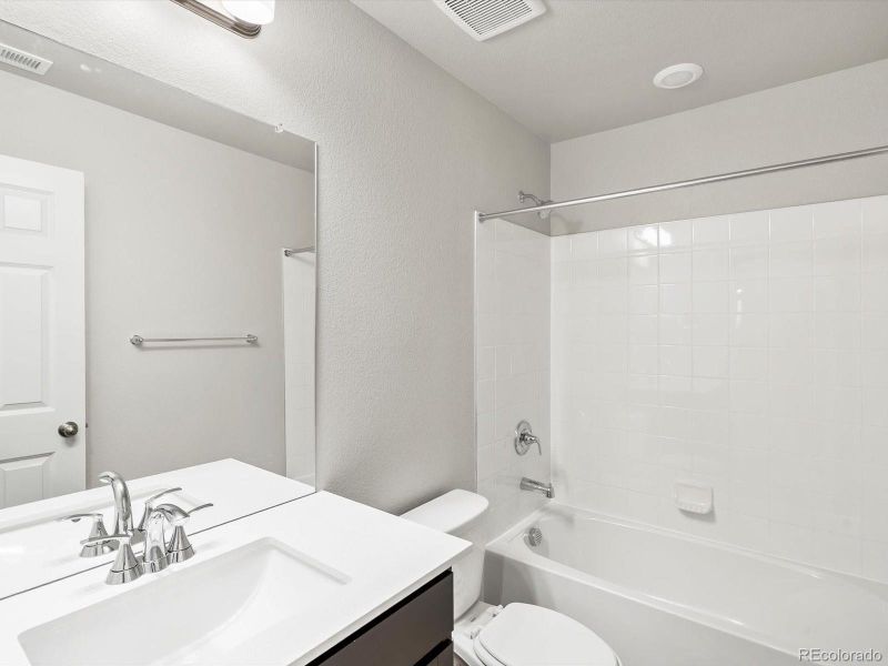 Furnished interior view inside a new home in Buffalo Highlands: The Flora Collection, Commerce City (Image 10). Furnished interior view inside a new home in Buffalo Highlands: The Flora Collection, Commerce City (Image 10).