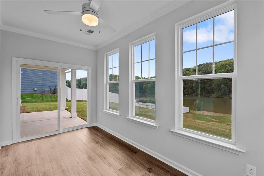 Spacious, unfurnished interior of a new home in Hanes Lake, Winston-Salem (Image 25).