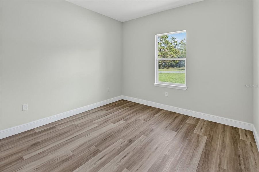 Spacious, unfurnished interior of a new home in , Ocala (Image 19).