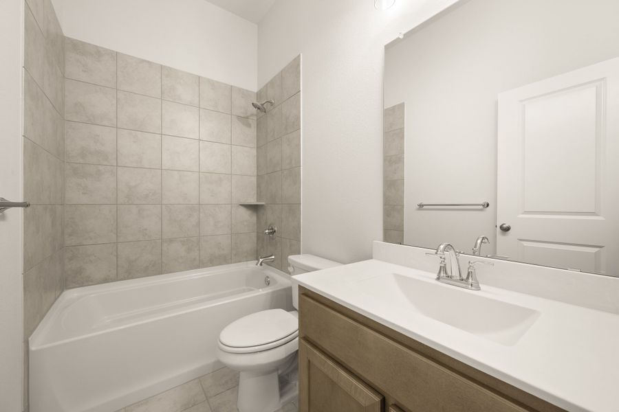 Furnished interior view inside a new home in Silo Mills, Joshua (Image 14).