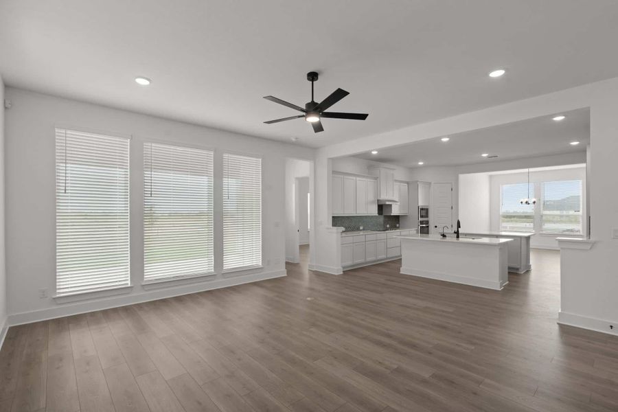Representative unfurnished interior of a home built from the Cohen by Chesmar Homes in Sienna Lakes, San Antonio (Image 7).