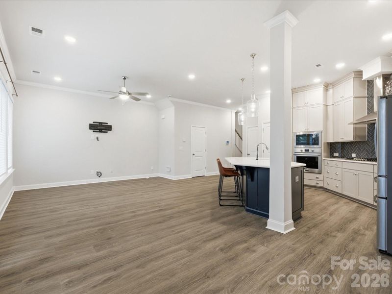 Image 34 of a home in .