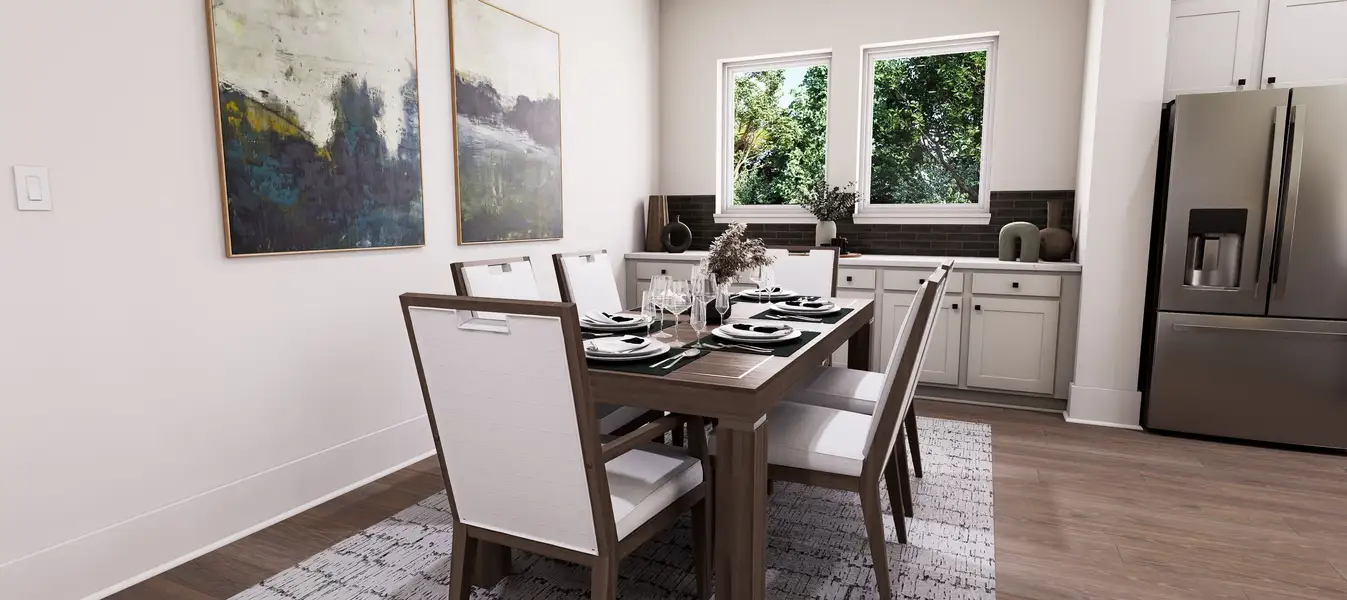 The Clover - Dining