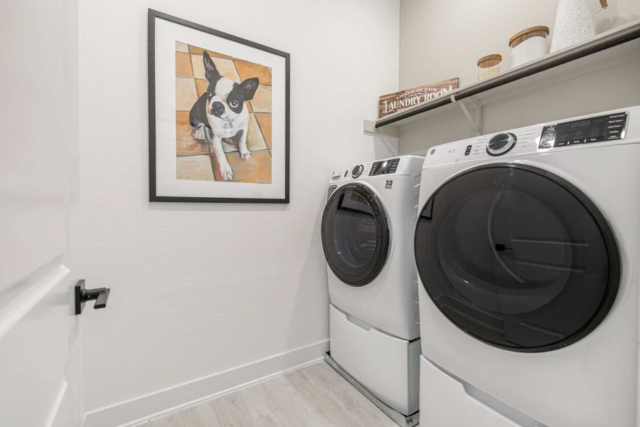 Representative interior finishes for a home built from the Athena – Augustine Collection by Chesmar Homes in Santa Rita Ranch, Liberty Hill (Image 13). Representative interior finishes for a home built from the Athena – Augustine Collection by Chesmar Homes in Santa Rita Ranch, Liberty Hill (Image 13).