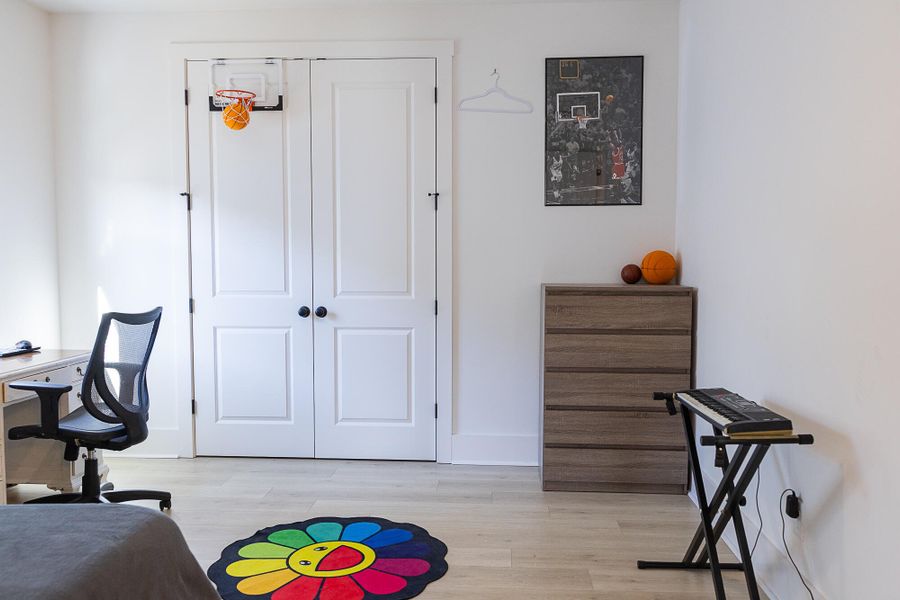 Furnished interior view inside a new home in , Ravenel (Image 62).
