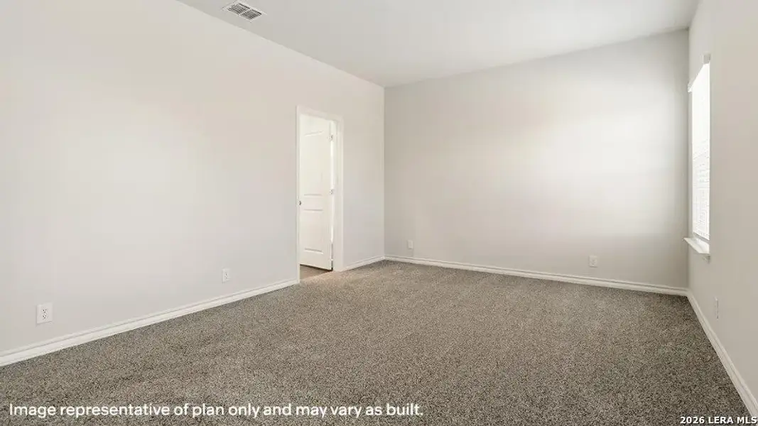 Spacious, unfurnished interior of a new home in Brookstone Creek, San Antonio (Image 31).