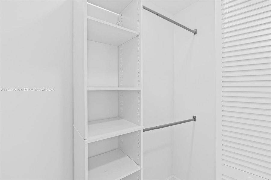 Spacious, unfurnished interior of a new home in , Lehigh Acres (Image 41).