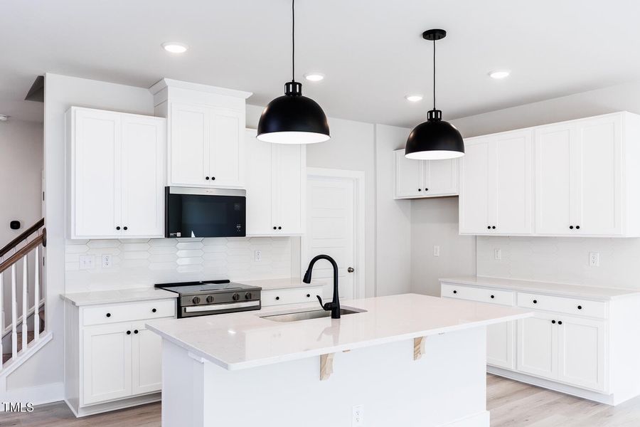 VNF-Lot 44-Aurora (5)