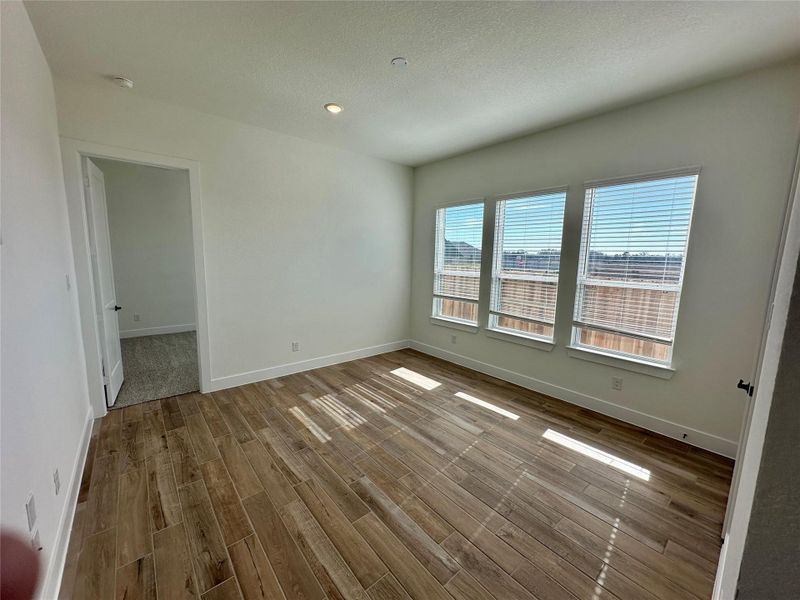 Spacious, unfurnished interior of a new home in Briarley, Montgomery (Image 39).