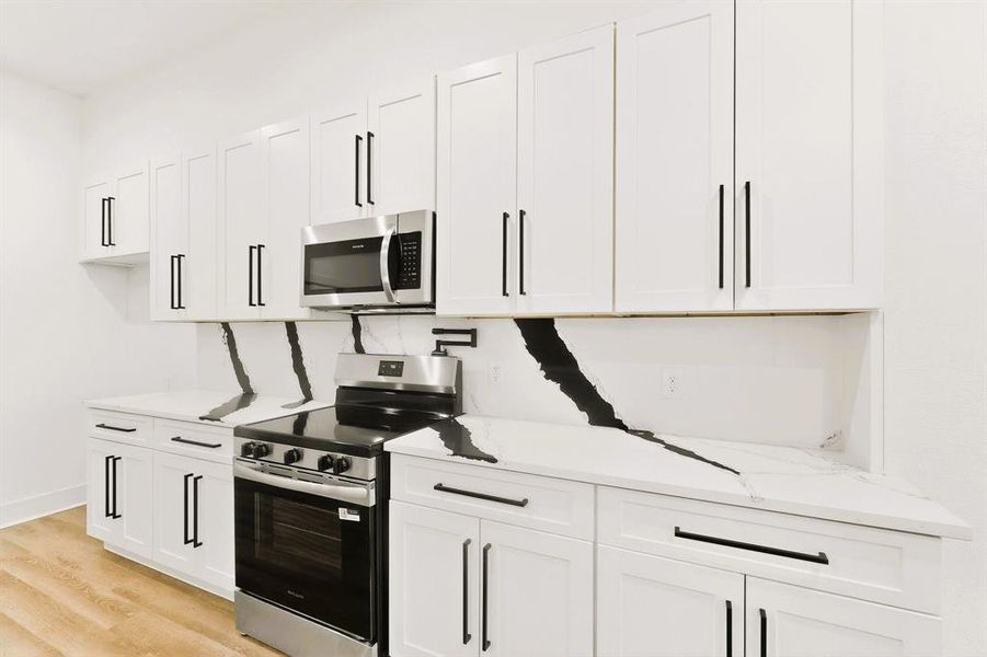 Furnished interior view inside a new home in , Dallas (Image 10). Furnished interior view inside a new home in , Dallas (Image 10).