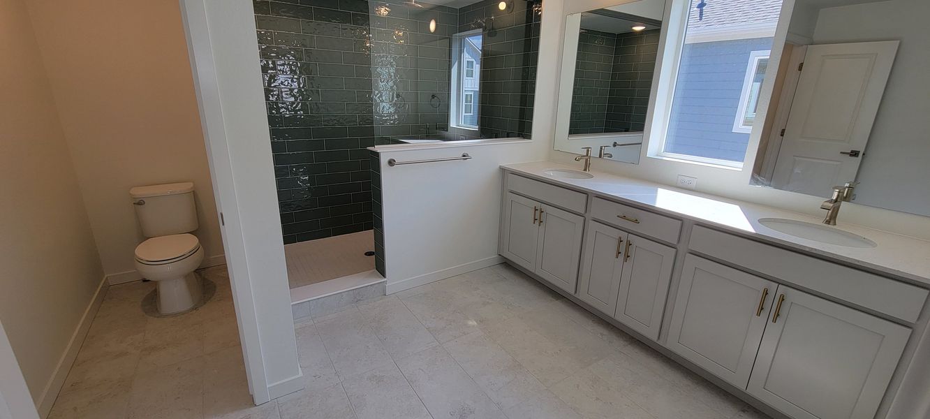 Owner's Bath