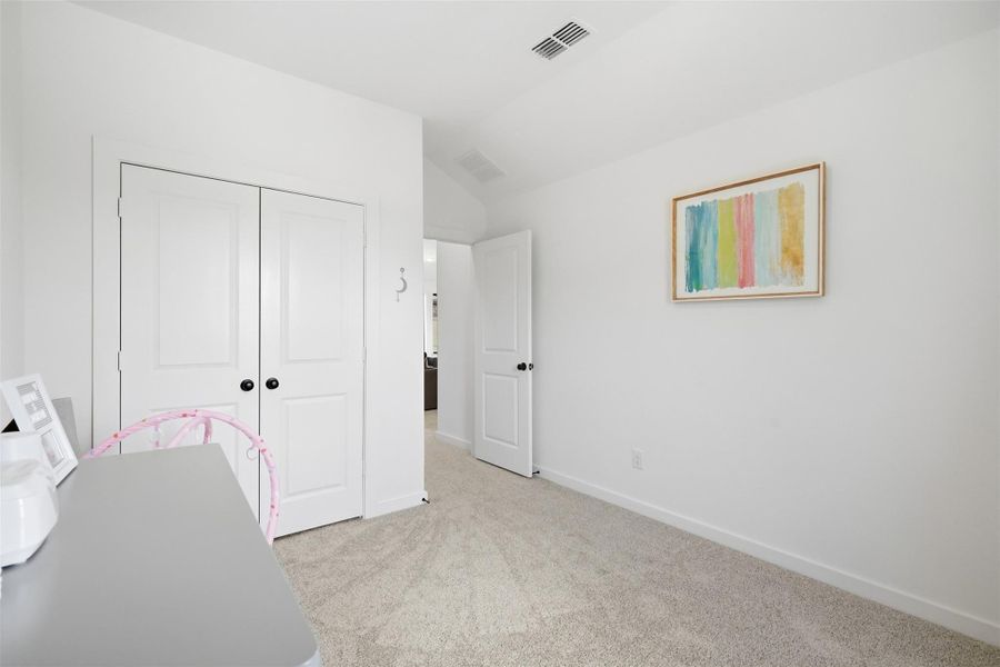 Spacious, unfurnished interior of a new home in Bridgeland 45', 50', 70', Cypress (Image 21). Spacious, unfurnished interior of a new home in Bridgeland 45', 50', 70', Cypress (Image 21).