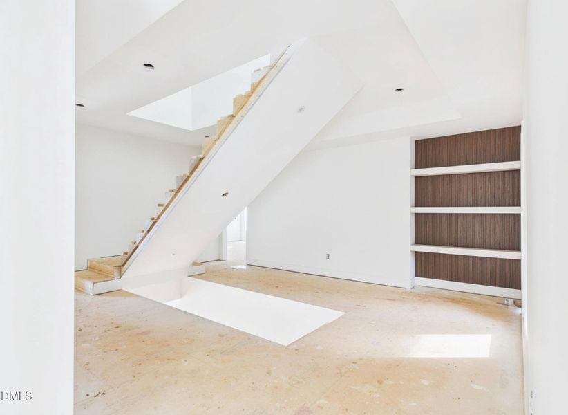 CAM06429G6-PR0006-STILL011-001