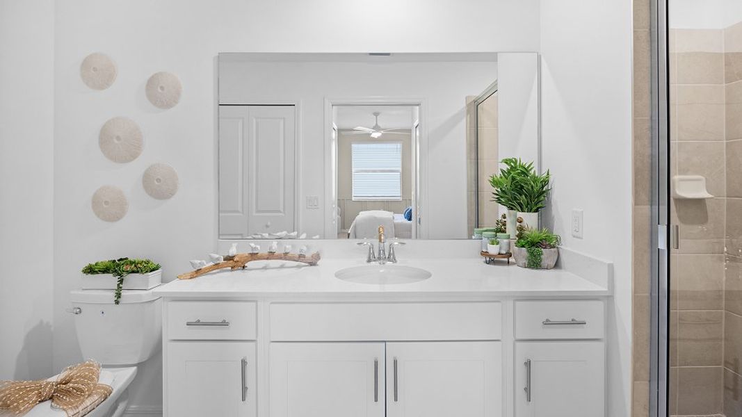 0071 Arbor Owners Bath Base2