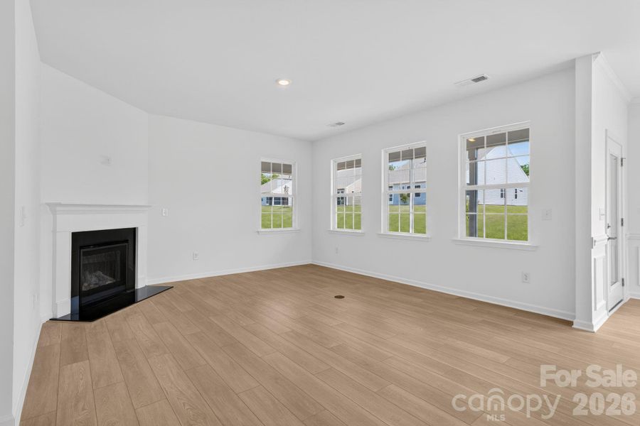 Spacious, unfurnished interior of a new home in Roselyn, Lancaster (Image 13). Spacious, unfurnished interior of a new home in Roselyn, Lancaster (Image 13).