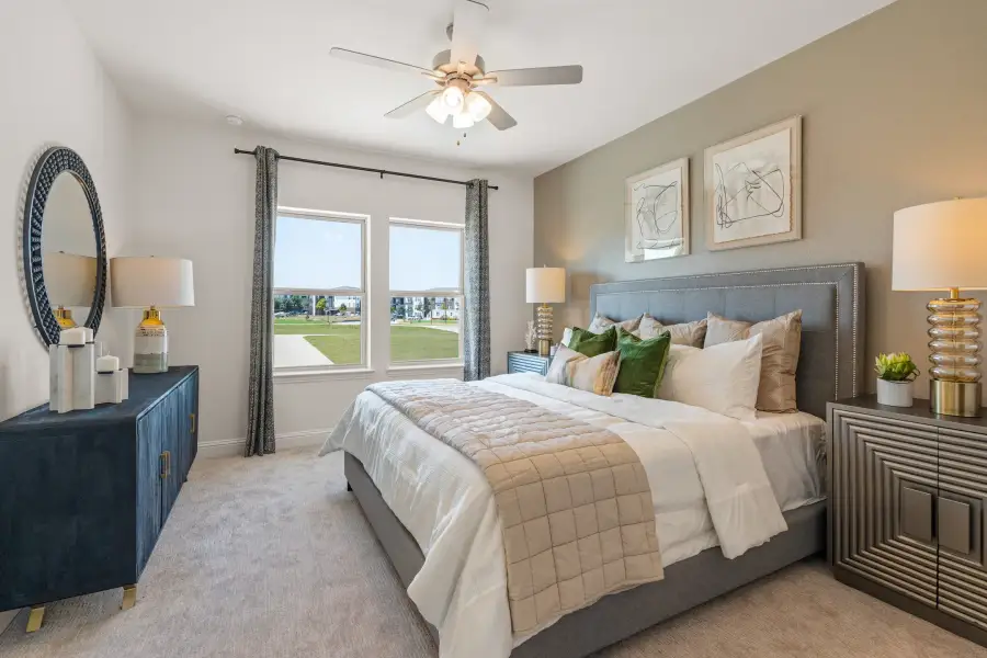 Furnished interior view inside a new home in Waterbend, Euless (Image 8).