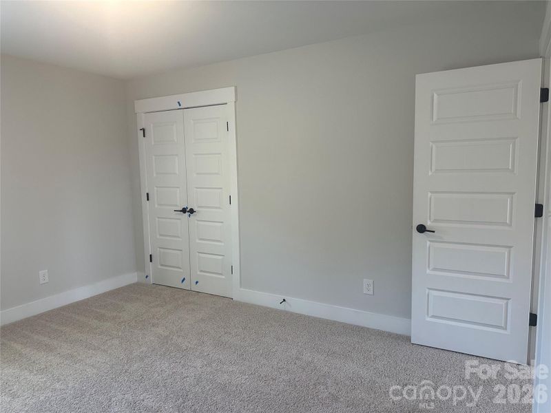 Spacious, unfurnished interior of a new home in Summerlin, Mooresville (Image 10).