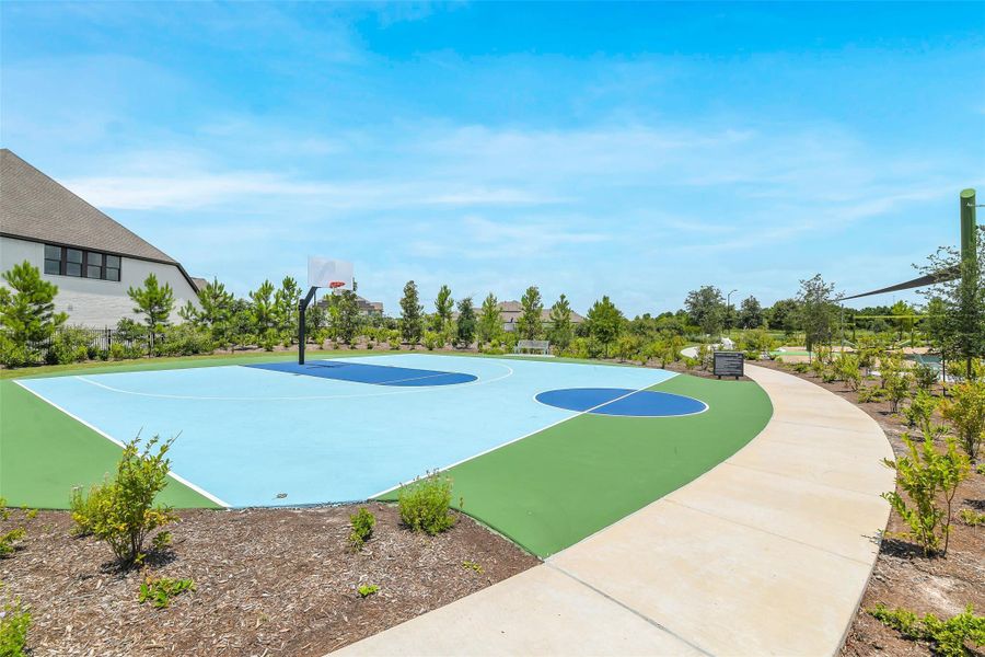 Community amenities in , Cypress (Image 39).