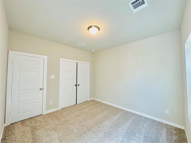 Spacious, unfurnished interior of a new home in , Houston (Image 13).