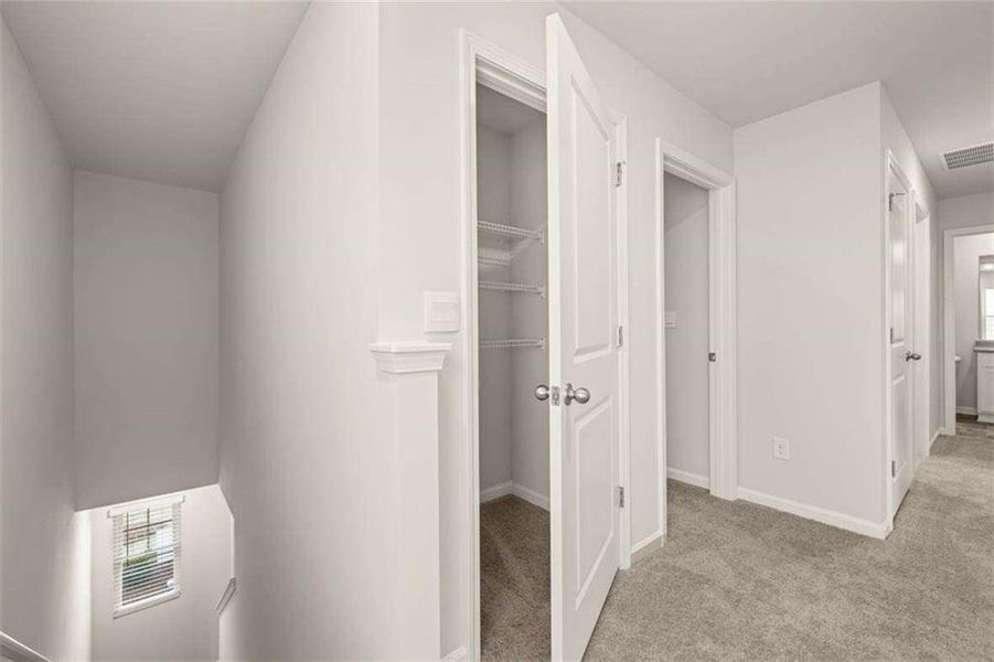 Spacious, unfurnished interior of a new home in Poplar Preserve, Newnan (Image 20).